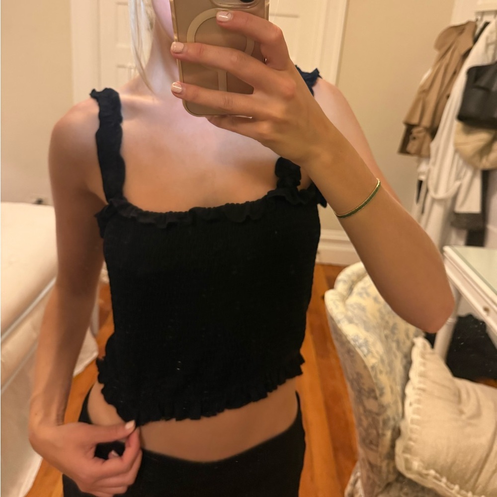 Black Ruffled Crop Top size small